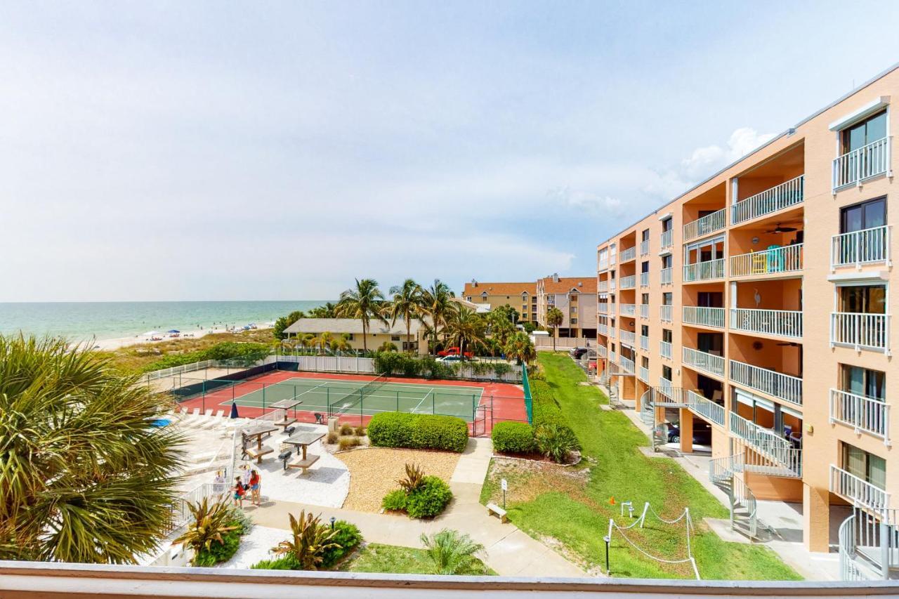 Reef Club 304 Apartment Clearwater Beach Exterior photo